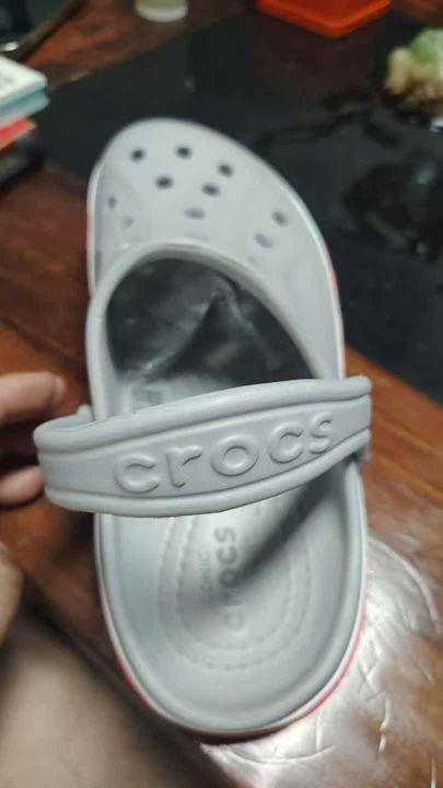 8000多双卡洛驰C