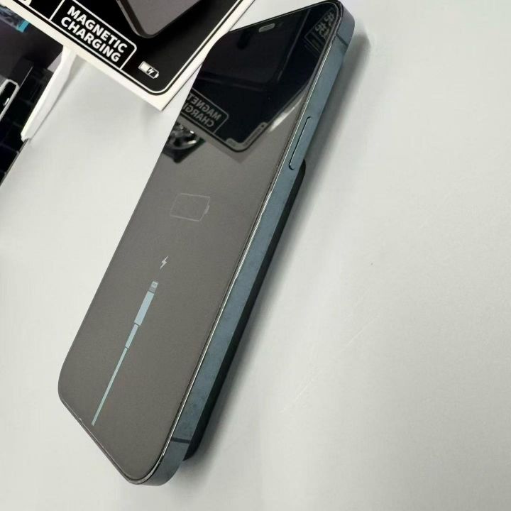 MagSafe 级磁