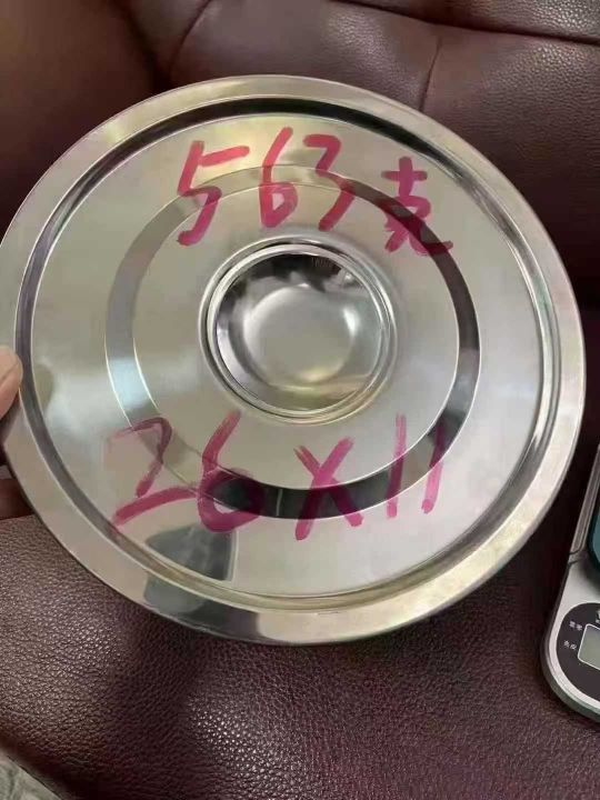 26公分 带盖料缸 