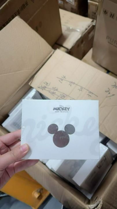 品牌迪士尼磁吸充电宝