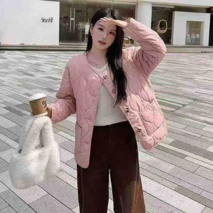 网络流行款轻奢版女装