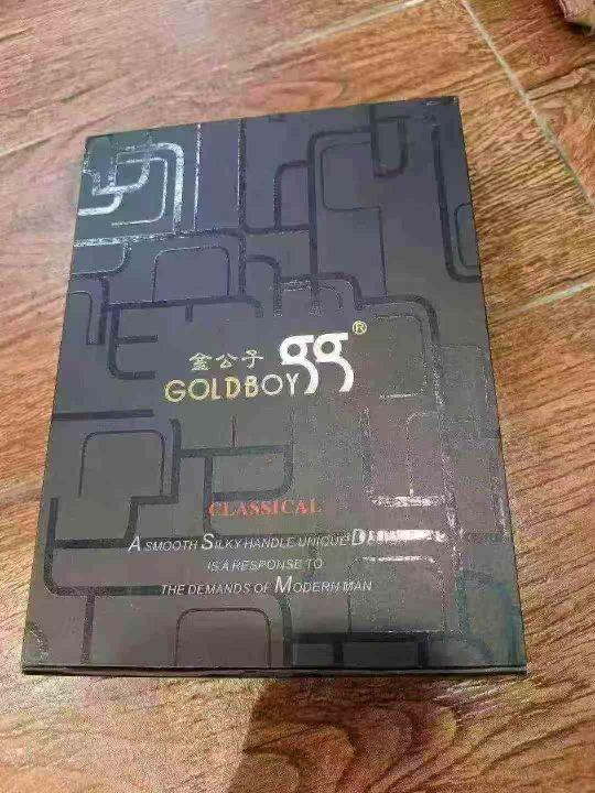 专柜品牌\'金公子\