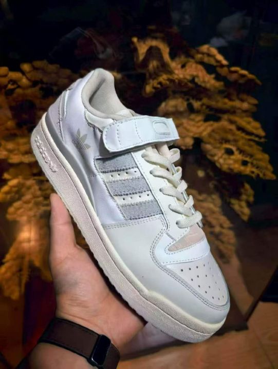 4000双左右男6女