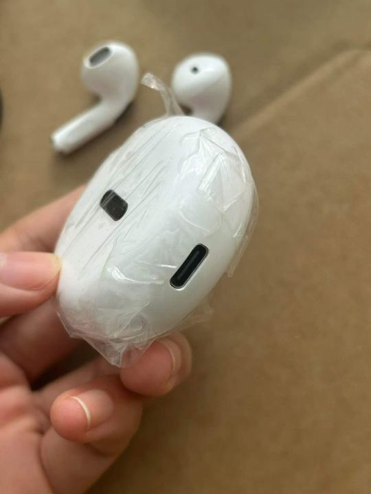 2100个蓝牙耳机，