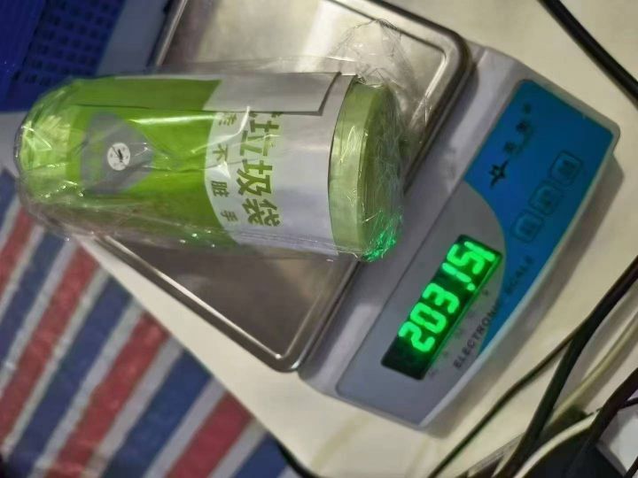 精品抽纸到货25吨①