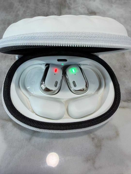 蓝牙耳机布艺充电仓，