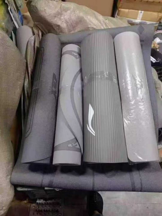 正品李宁，特步瑜伽垫