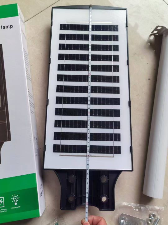 太阳能一体化路灯30