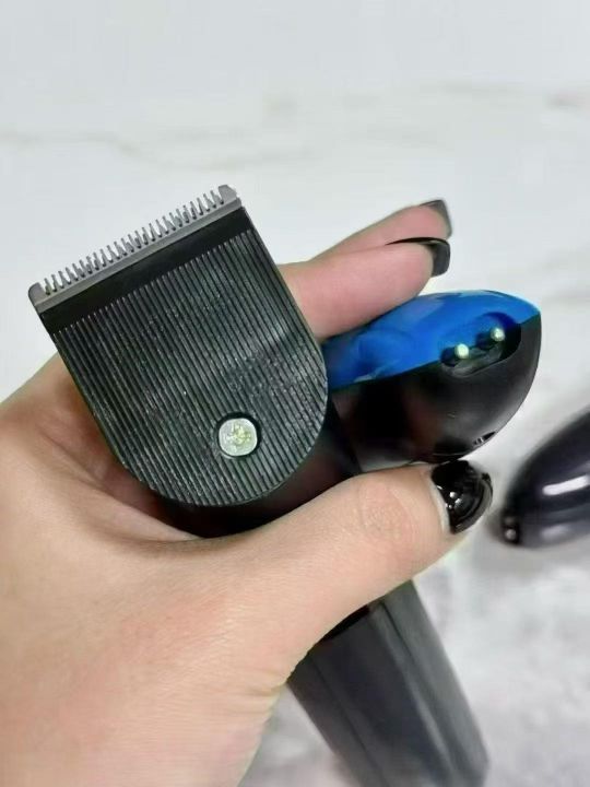 出口品质充电款理发器
