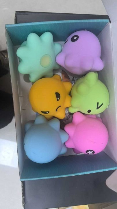 解压玩具3吨，按吨处