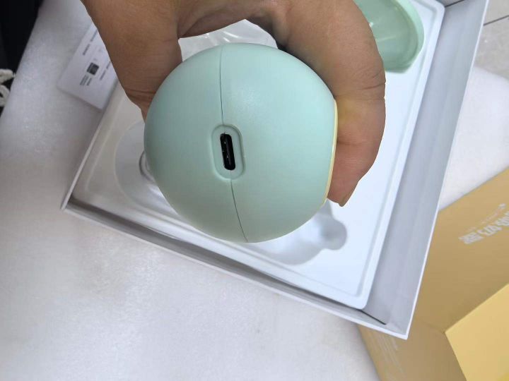 美的电动吸奶器到货3