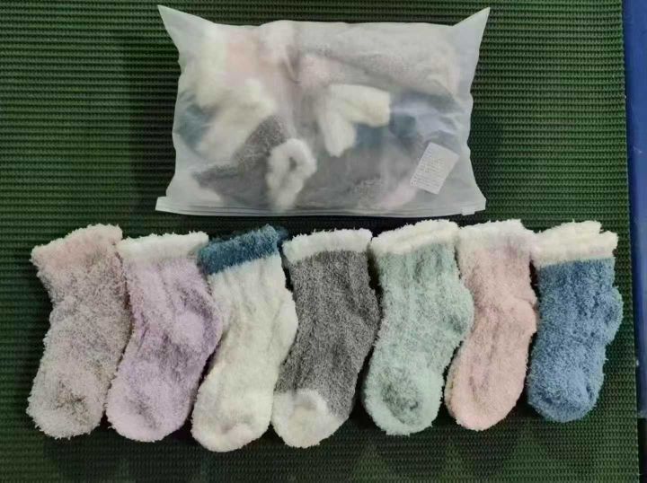 儿童珊瑚绒袜子到货3