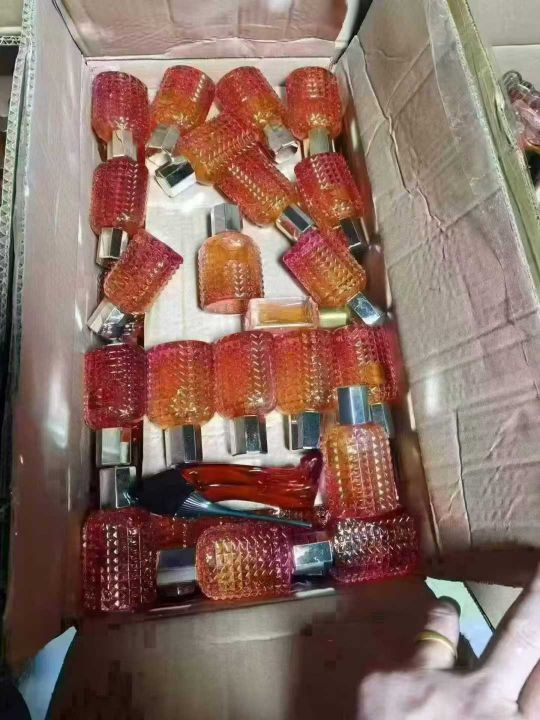 小香水20万瓶，香味