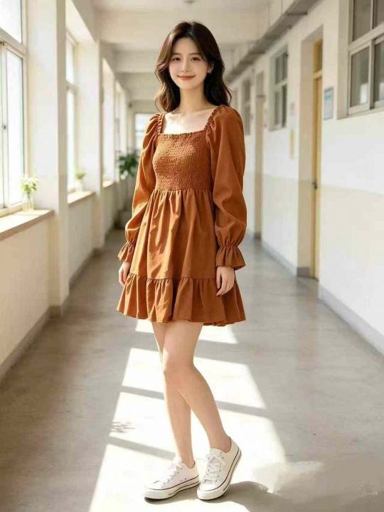 570条法式方领靓妹