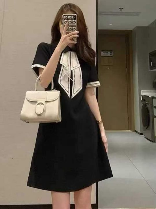赫本风POLO领连衣