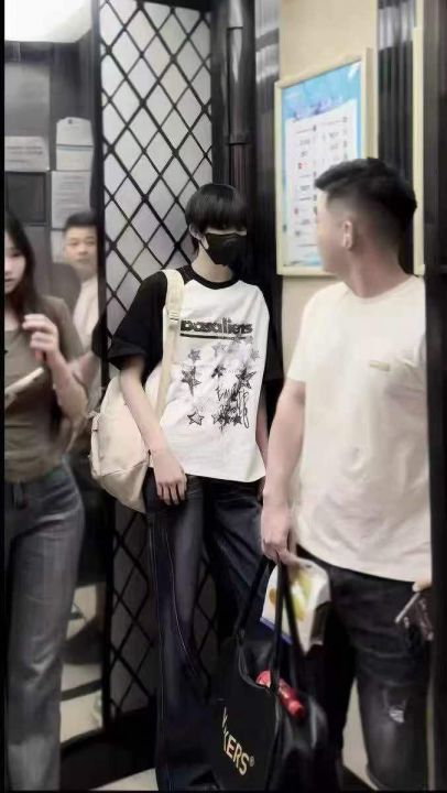 300件左右，外贸3