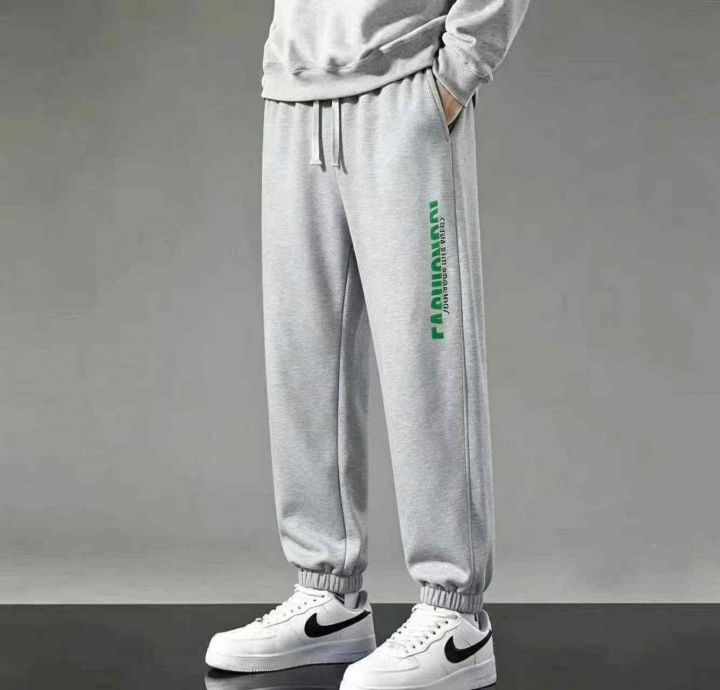 男装真维斯男士速脚卫