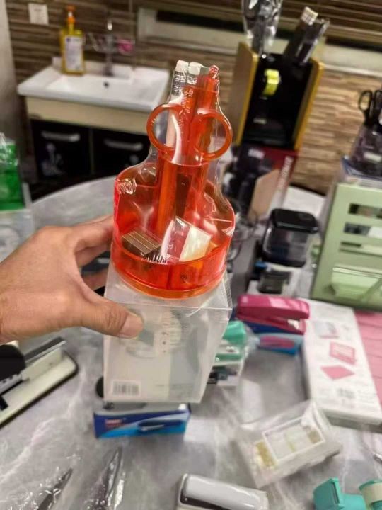 文具3吨、都有包装、