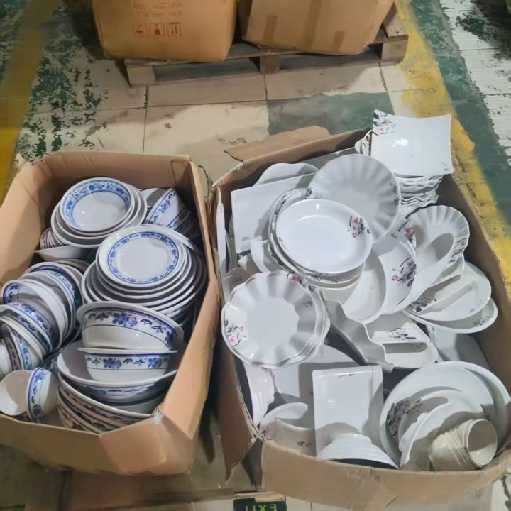 密胺餐具大概2吨左右