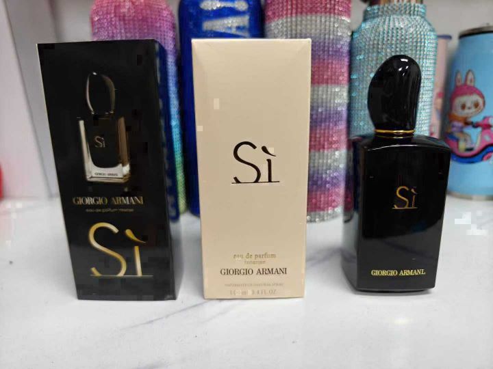 高端香水500瓶左右