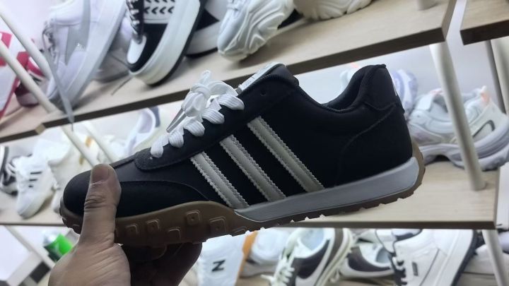 最后300双左右  