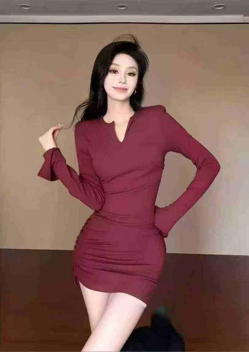  750条辣妹V领内