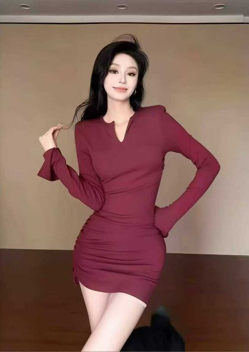  750条辣妹V领内