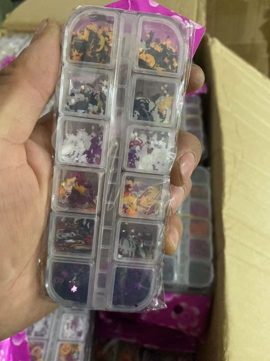 美甲贴片1000多盒