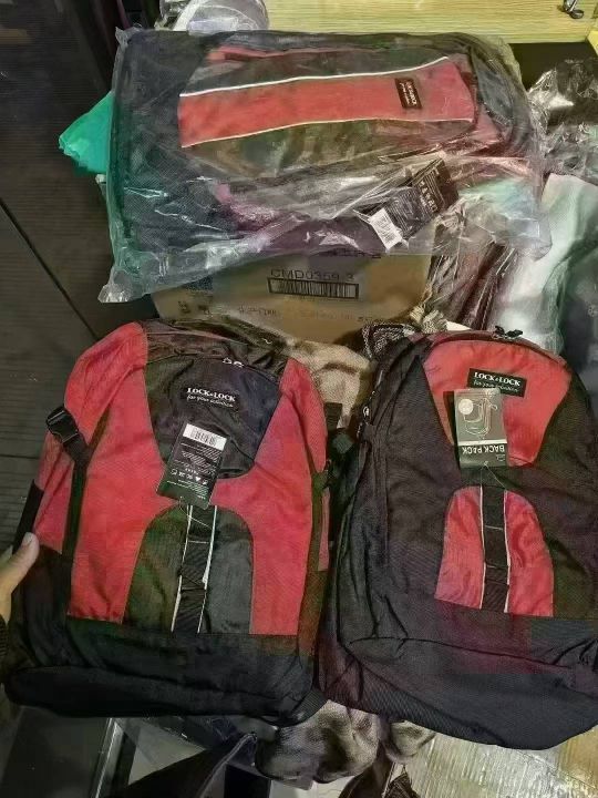 品牌背包2000多个