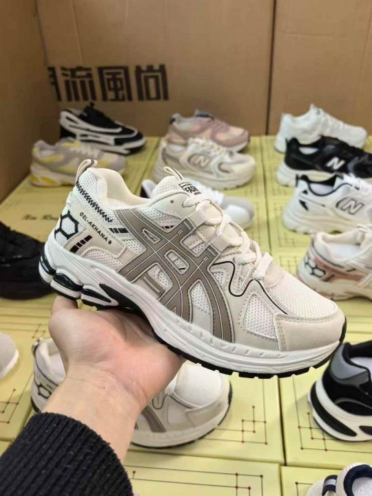 经典潮流运动女鞋​3