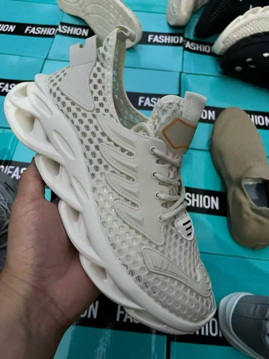 飞织男鞋4000双，