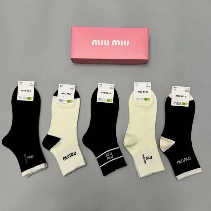 高品质袜子miu m
