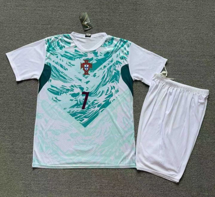 新款洋气成人足球服套
