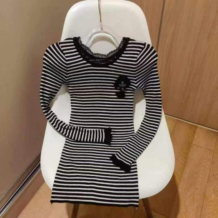 #Women\'s 