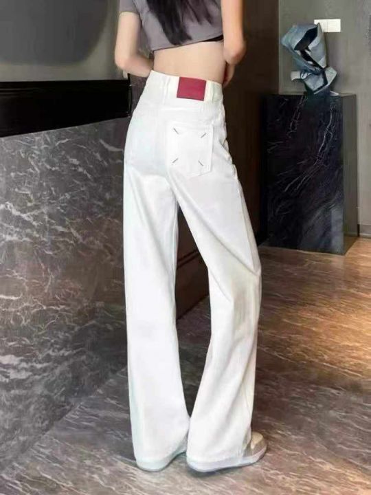 高腰直筒牛仔裤女设计