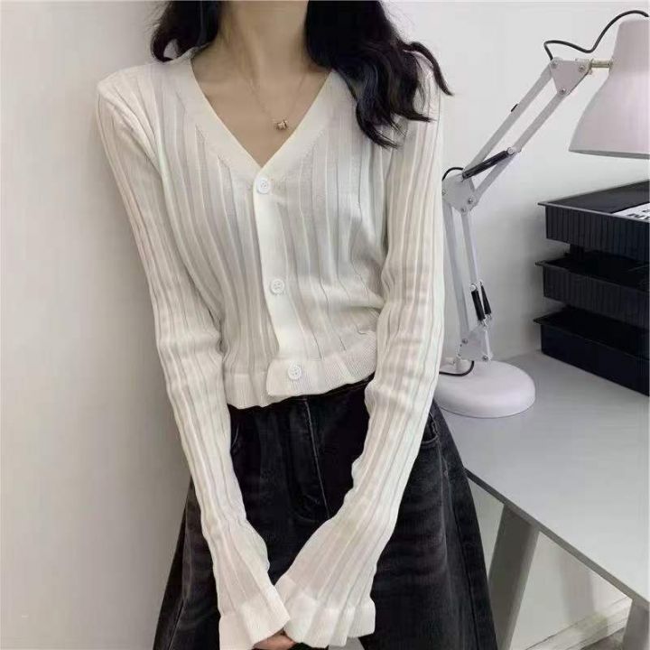 3.8元，女长袖设计