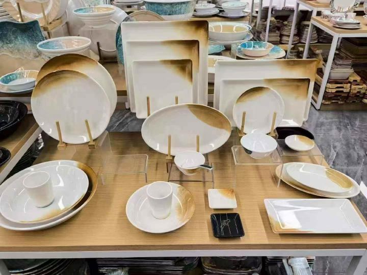 密胺餐具系列几百吨，