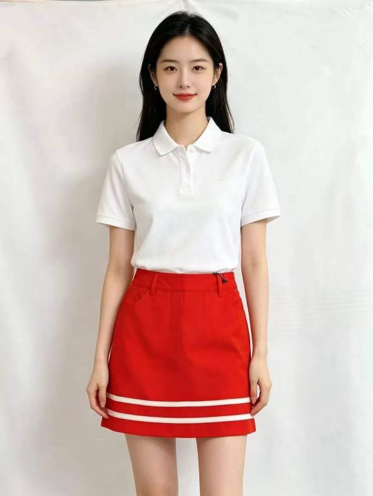 全清9.8，半身裙女