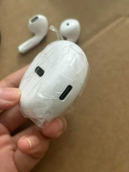 2100个蓝牙耳机，