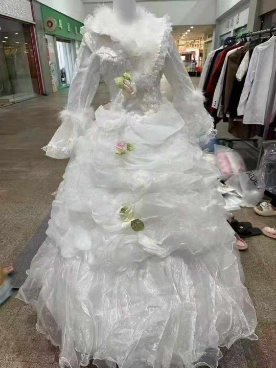 还有700件长袖蓬蓬