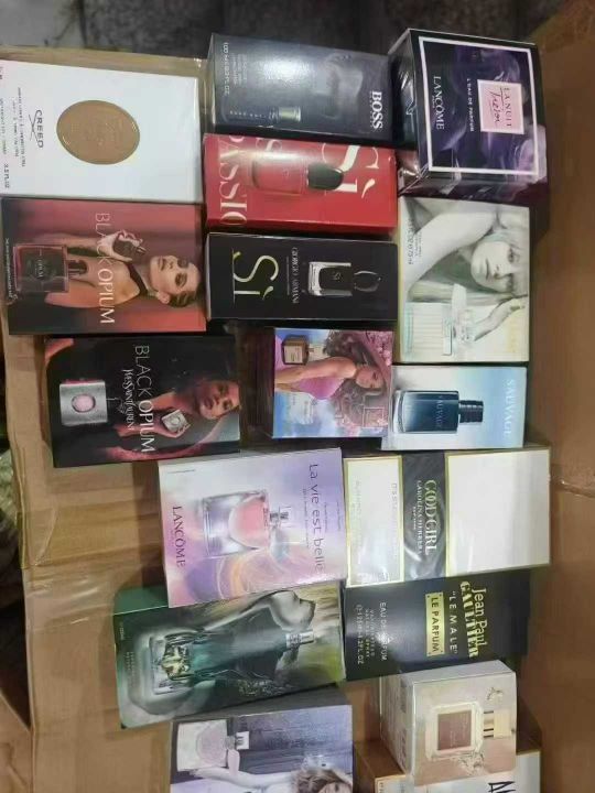 杂款香水1000瓶，