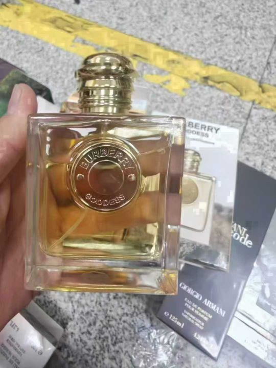 高端香水400瓶，￥