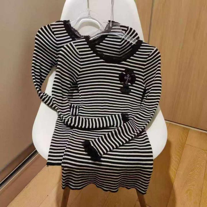 #Women\'s 
