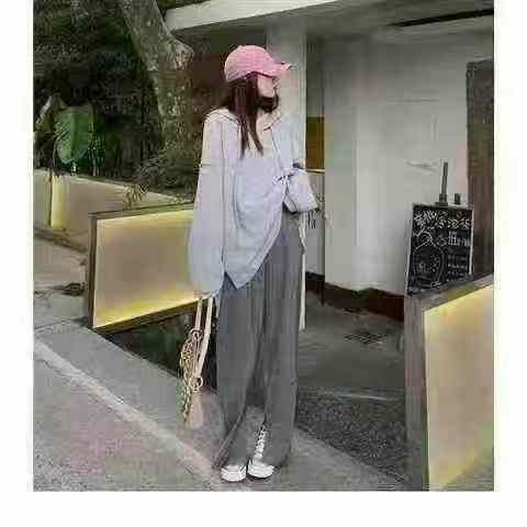 大码慵懒风连帽卫衣女