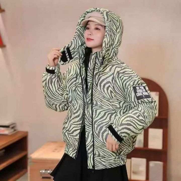 女装羽绒服，总数量1