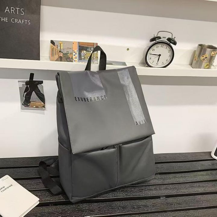 皮膜背包