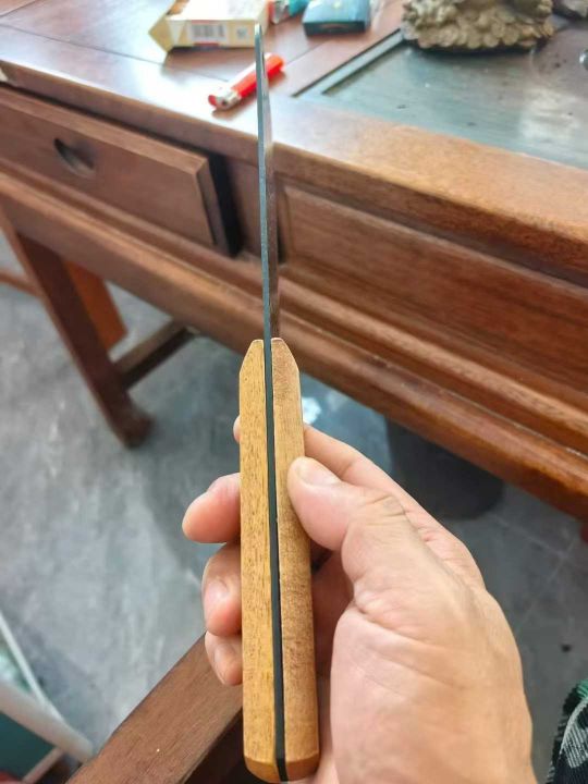 菜刀各有4千把.木柄