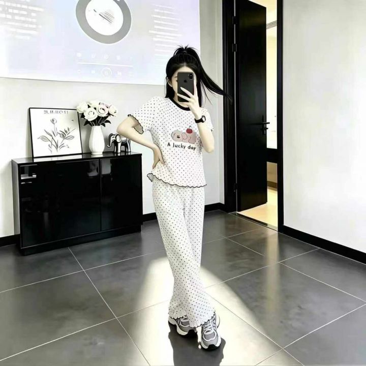 ️可爱波点莫代尔卡通
