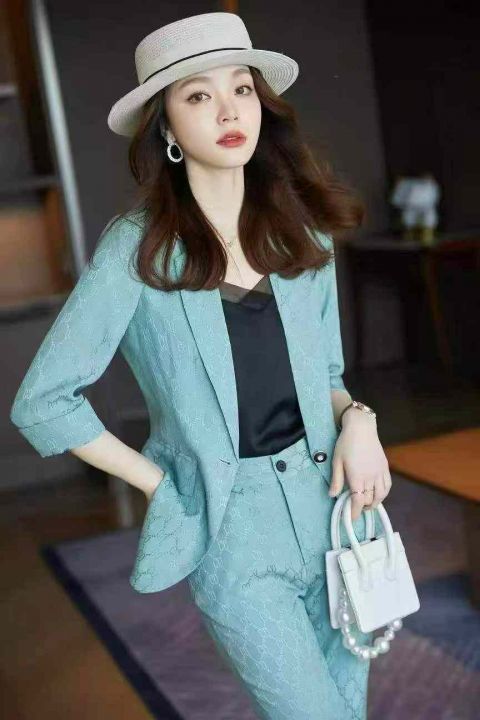 高品质女士中袖款套装