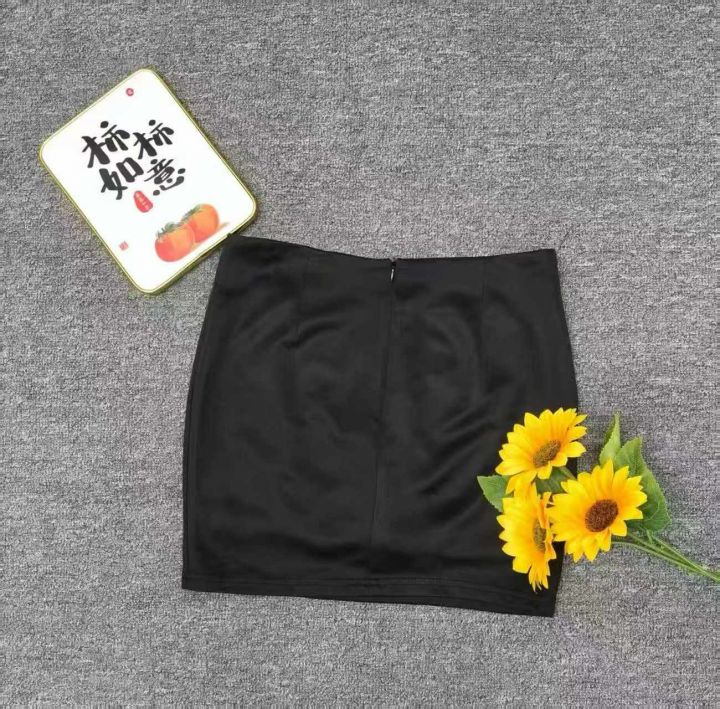 实体店下架一批女士短